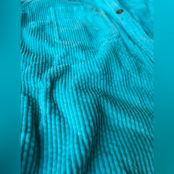 New L.L.BEAN Womens Reef Teal Comfort Corduroy Button Down Shirt Size Large - Picture 3 of 10